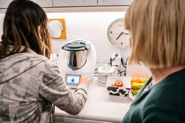 Quels sont les avantages d'utiliser un thermomix pour des recettes variées et rapides?